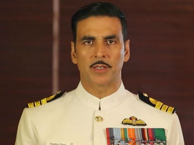 Akshay Kumar Makes a Patriotic Rustom Announcement on Twitter