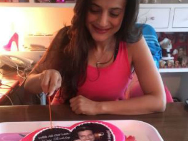 Ameesha Patel Turns 40. Inside Her Birthday Bash in Bangkok