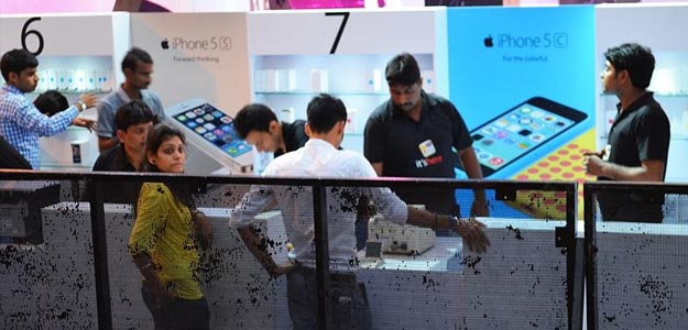 अबकी बार 3 करोड़ पार! भारत में बनेंगे पिछले साल से दोगुने आइफोन