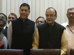 BJP's Swamy Targets Arvind Subramanian, Finance Minister Stands By His Man