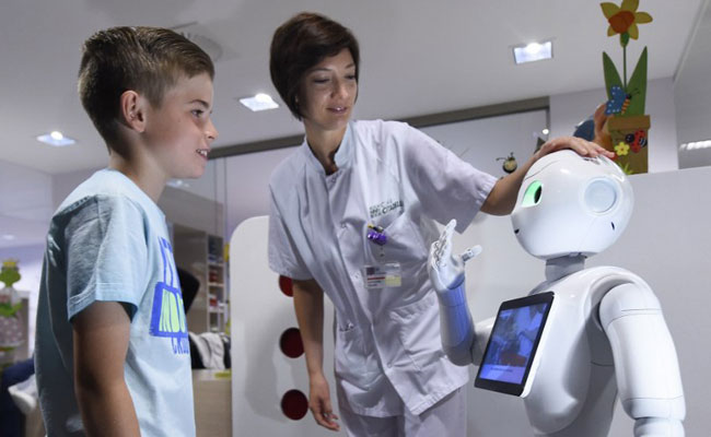 Belgian Hospitals Introduce Robot Receptionists