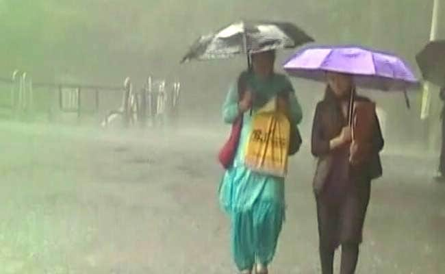 5 Killed As Wall Collapses Due To Heavy Rainfall In Allahabad