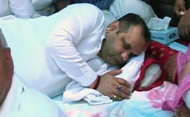 MM Khan's Daughter Urges BJP Leader Maheish Girri To End Hunger Strike