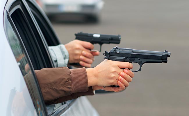 Armed Robbers Loot Rs 46 Lakh From Car On Agra Highway