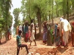 हरियाणा में कृषि कानून का विरोध, ग्रामीण बोले- काले कानूनों की वापसी तक, गांव में नहीं होने देंगे सरकारी काम हरियाणा में कृषि कानून का विरोध, ग्रामीण बोले- काले कानूनों की वापसी तक, गांव में नहीं होने देंगे सरकारी काम