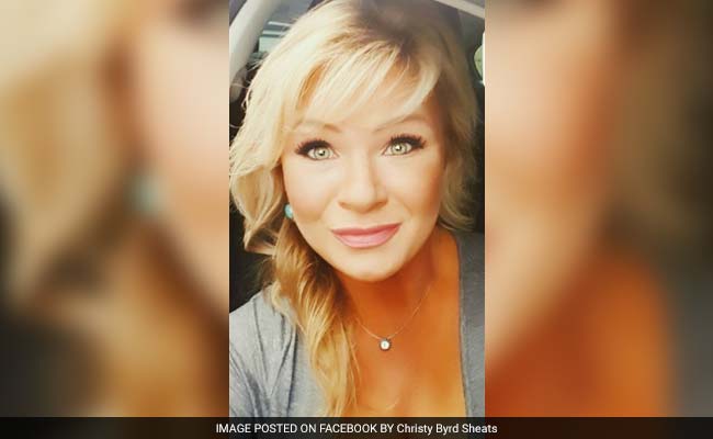 'Please, Don't Shoot': Daughters Futilely Beg Mom To Stop In 911 Calls During Fatal Texas Shooting