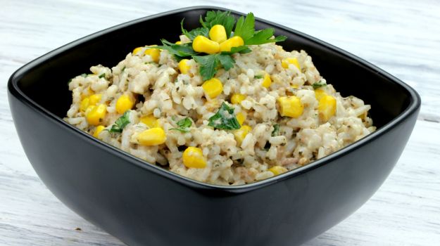 Corn Pulao Recipe: घर पर इस आसान तरीके से बनाएं कॉर्न पुलाव