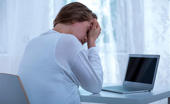 Teens Spending Too Much Time On Internet Are More Prone To Cyber Bullying