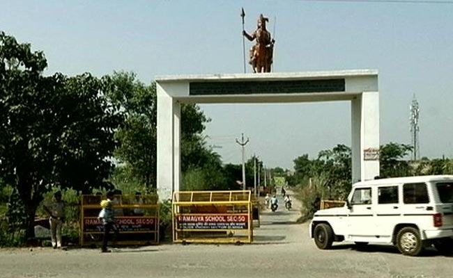 Beef? Akhilesh Yadav Questions Dadri Forensic Report, Triggers Political Row