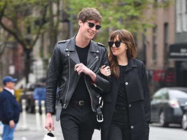 Dakota Johnson Matthew Hitt Have Split