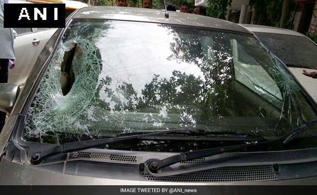 2 Dead, 1 Injured As Car Knocks Down Pedestrians In West Delhi