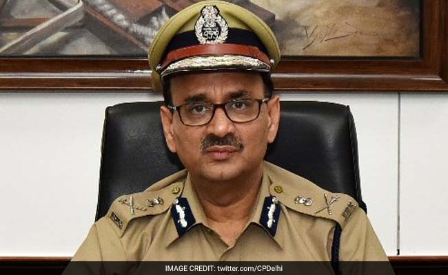 Use Proper Grammar, Avoid Retweeting Non-Police Articles, Delhi Cops Told