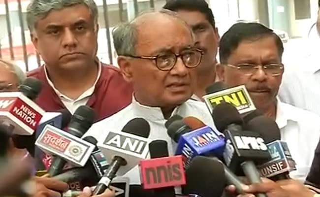 Digvijaya Singh Slams Rajnath Singh For Allegedly Meeting Pragya Thakur