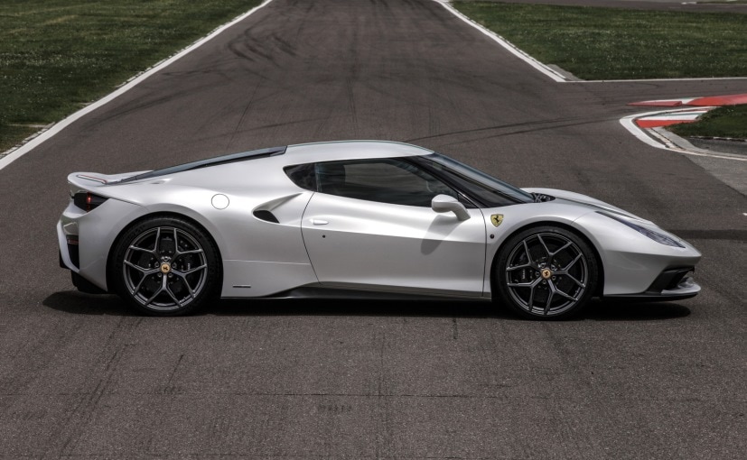 Ferrari 458 MM Speciale Side