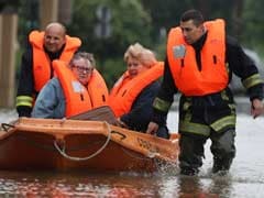 Thousands Evacuated As Floods Batter Paris Region