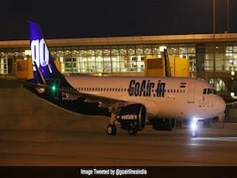 गोएयर के दिल्ली से पुणे जा रहे विमान में आई खराबी, मुंबई की ओर मोड़ा गोएयर के दिल्ली से पुणे जा रहे विमान में आई खराबी, मुंबई की ओर मोड़ा