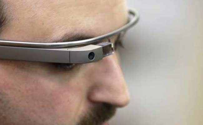 Google Glass May Slow Down Brain's Response Time: Study