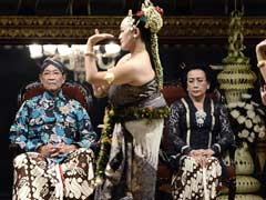 Royal Revolution As Indonesian Sultan Taps Female Heir