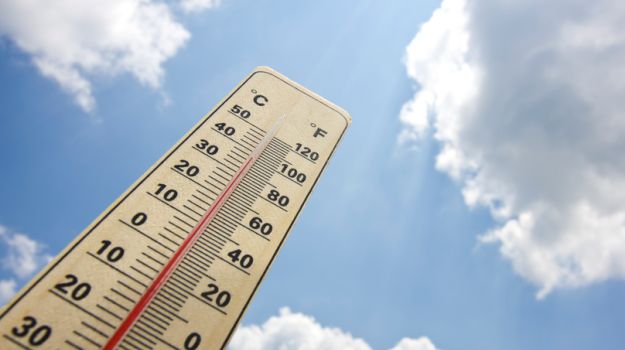 गर्मी में हीट स्ट्रोक की वजह से बढ़ सकता है हार्ट अटैक का जोखिम- एक्सपर्ट