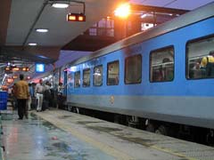 देश के 75 बड़े रेलवे स्टेशनों पर स्टेशन निदेशक तैनात किए जाएंगे : रेल मंत्रालय का फैसला