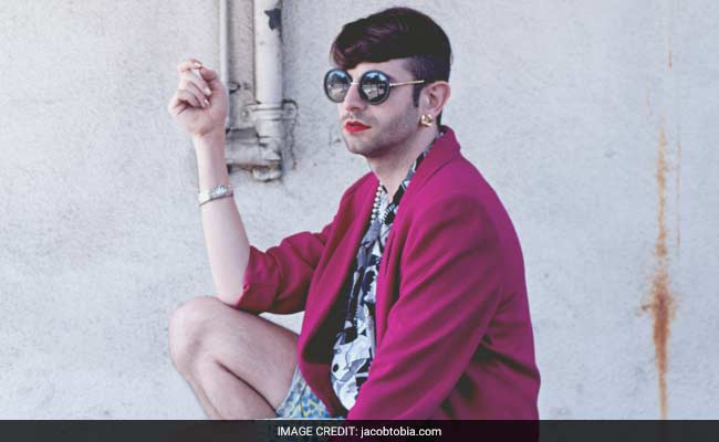 He Walked Into a New York Store Wearing Lipstick. Then This Happened