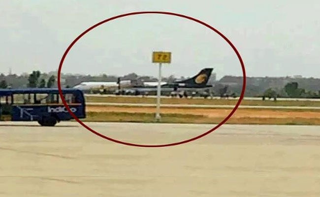 पायलट की सूझबूझ से टला बड़ा हादसा, जेट एयरवेज के विमान की इमरजेंसी लैंडिंग