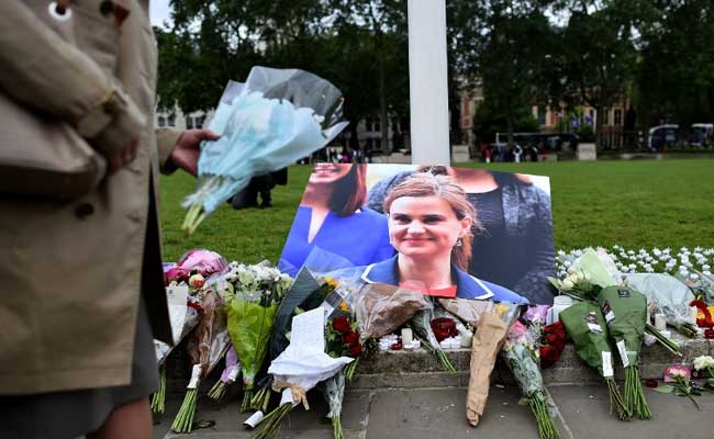 UK Police Examine Right-Wing Extremism Link To Murder Of Lawmaker