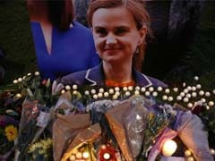 Brexit Campaigning Remains Halted As UK Mourns Jo Cox