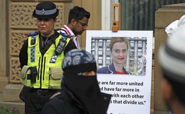 'Death To Traitors' Says UK Lawmaker Jo Cox's Murder Suspect