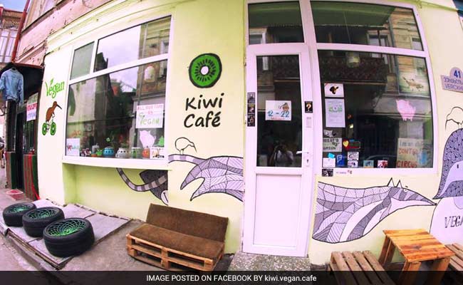 Men Wearing Sausage Necklaces Lob Meat At Vegans In Tbilisi Cafe Brawl