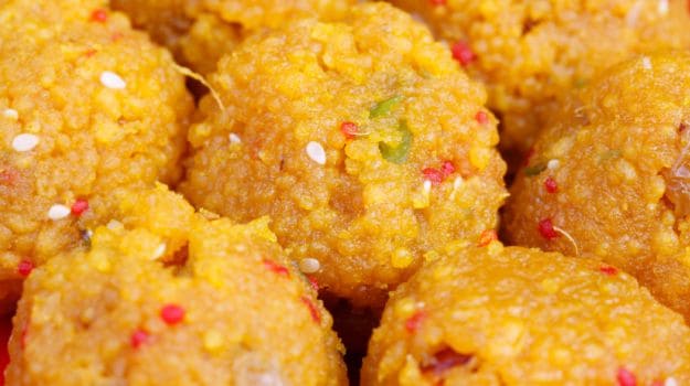 Motichoor Ladoo (Laddu): A Sweet Dip In The History of India's Favourite Festive Treat