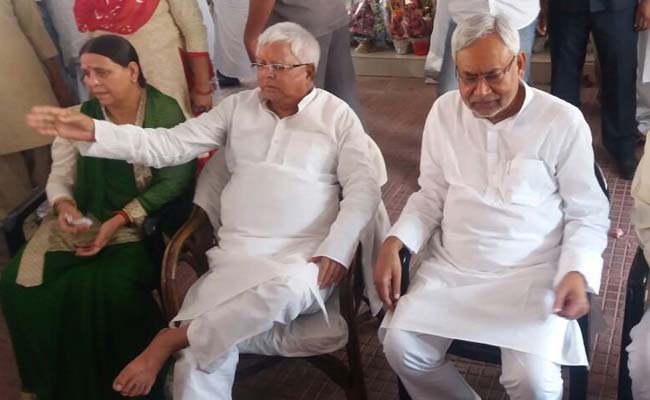 'Forgive Me': Minutes Before He Quit, Nitish Kumar Phoned Lalu Yadav