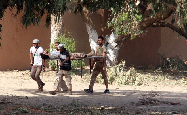 Libya Car Bombing Kills 10 Anti-ISIS Fighters: Hospital
