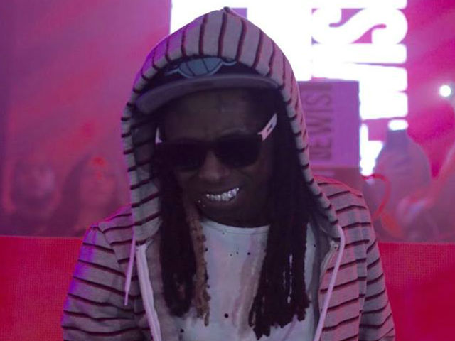 Lil Wayne Has Seizure Mid-Flight Forcing Plane to Land