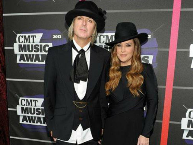 Lisa Marie Presley Files for Divorce From Michael Lockwood