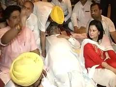 एमएम खान की हत्या : महेश गिरी के धरने पर केजरीवाल ने कहा 'यही है BJP का क्रिमिनल जस्टिस'