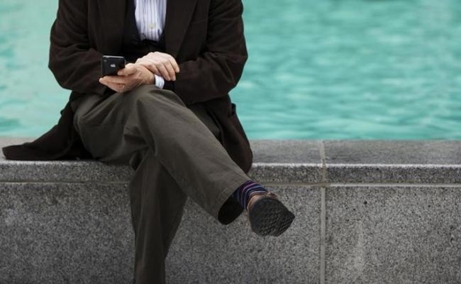 Texting Can Change Rhythm Of Brain Waves: Study