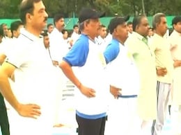 Manohar Parrikar Performs Yoga, Meets Family Of Arunachal Braveheart Manohar Parrikar Performs Yoga, Meets Family Of Arunachal Braveheart