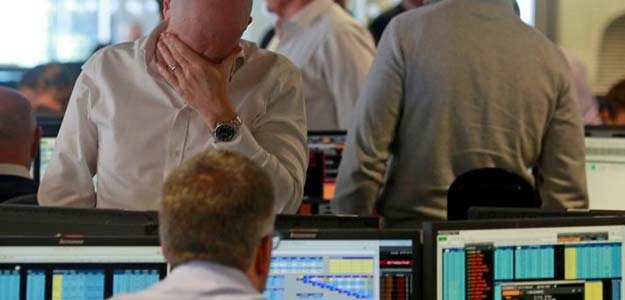 Share Market Scam मुंबईत 35 कोटींचा 'शेअर घोटाळा'! 72 वर्षांच्या उद्योजकाला 4 वर्ष फसवले, वाचा नेमके काय घडलं?