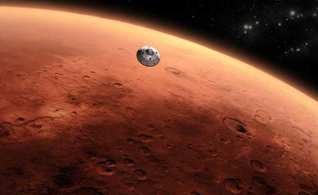 Dark Streaks On Mars May Indicate Flowing Water: Study