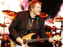 Singer Meat Loaf Collapses During Concert in Canada
