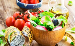 Going the Healthy Way: Mediterranean Diet Not Linked to Weight Gain