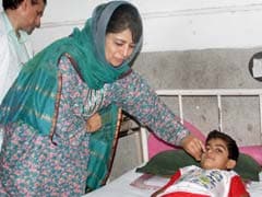 Chief Minister Mehbooba Mufti Conducts Surprise Check Of Hospitals In Jammu