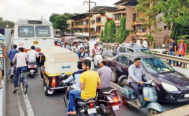 CNG हुई महंगी, ऑटो का किराया बढ़ने की आशंका, यहां चेक कीजिए नए रेट