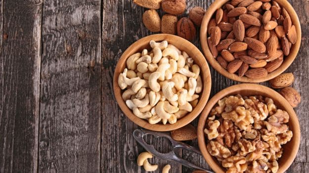 A Handful of Nuts is All That You Need: Expert Nutritionist