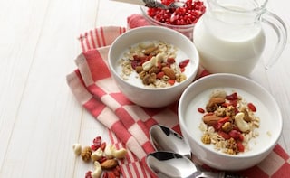Oats Porridge: Four Exciting Recipes to Spruce Up Your Breakfast