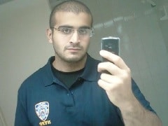 Orlando Gunman Exchanged Text Messages With Wife, Searched Facebook During Standoff