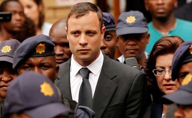 Oscar Pistorius Taken To Hospital After Falling Off Bed In Jail
