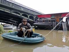 Flooded Paris Seine River Swells 6 Metres