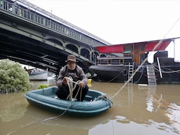 Paris Museums Close Doors As Seine Peaks Paris Museums Close Doors As Seine Peaks